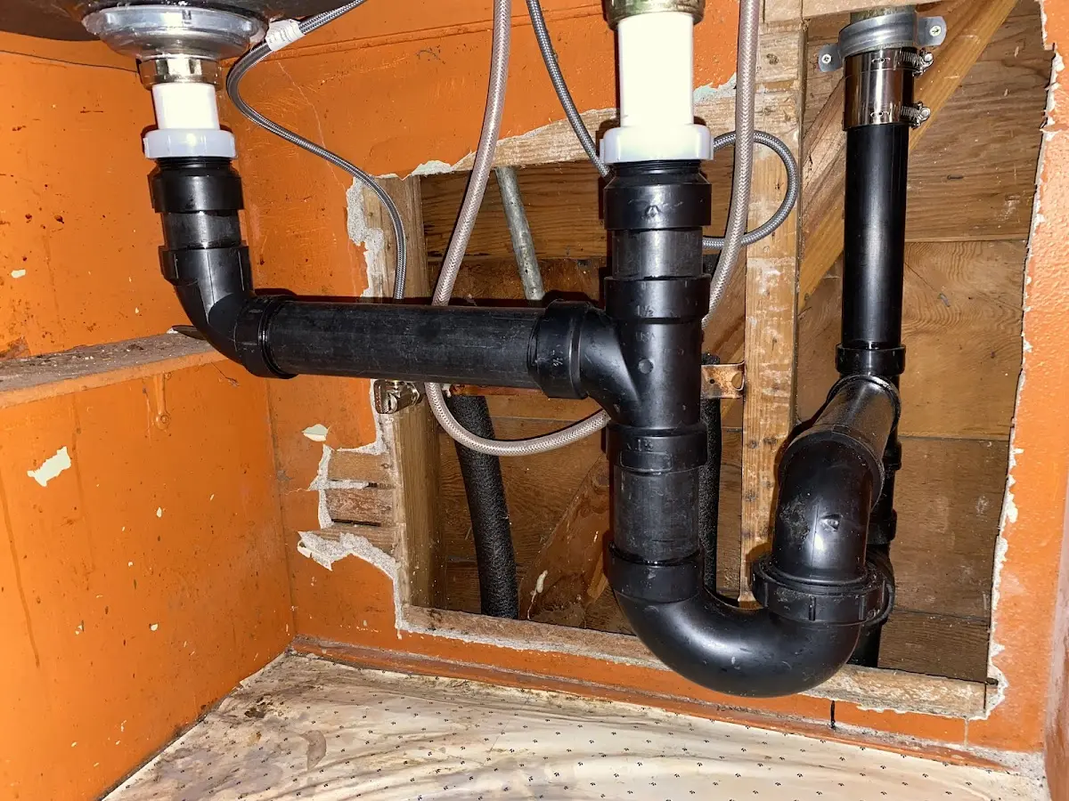 Professional Pipe Bursting equipment and tools on the job in Calumet